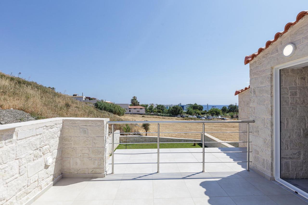 Mythos Villas Damnoni Exterior photo