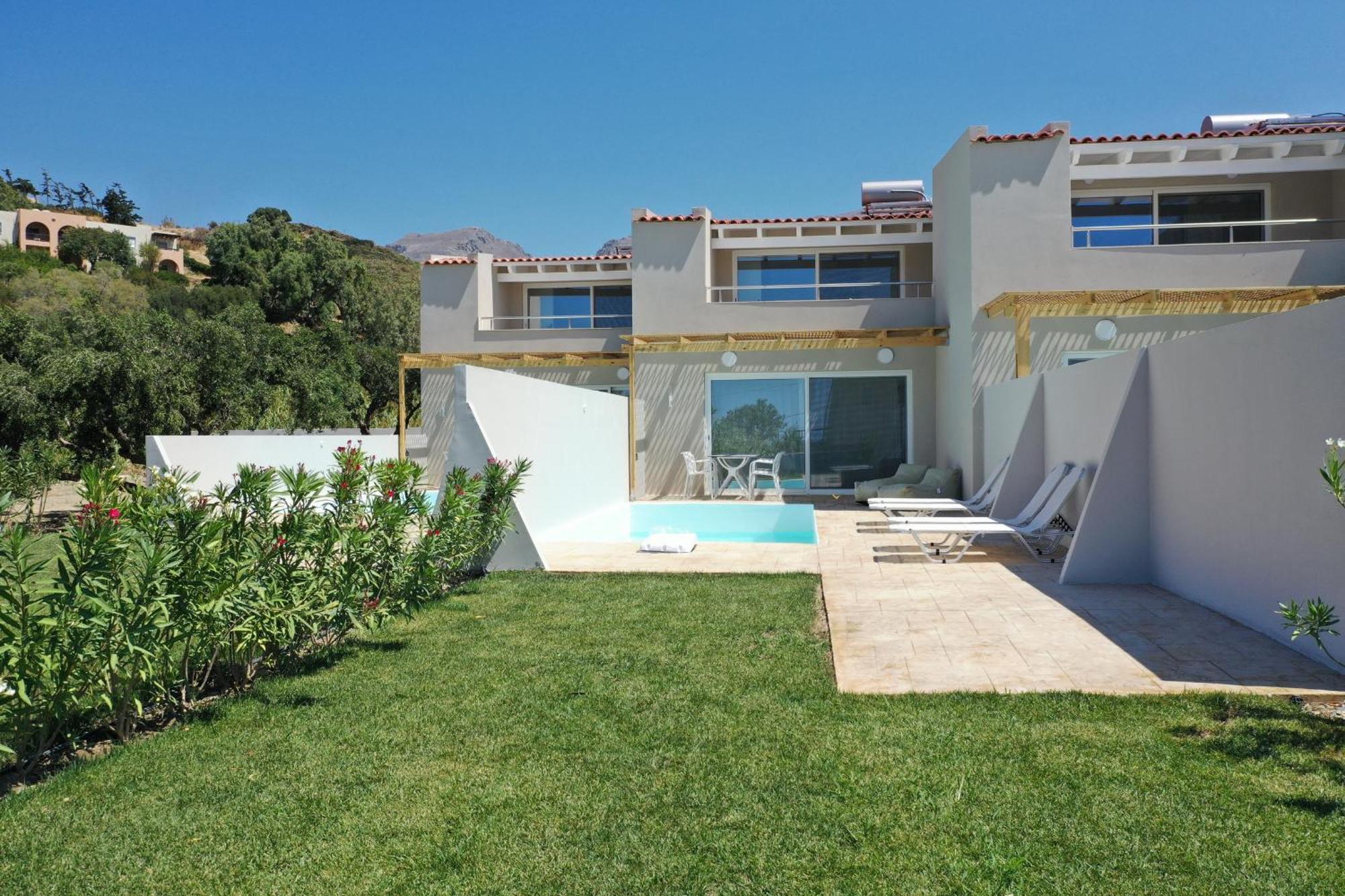 Mythos Villas Damnoni Exterior photo