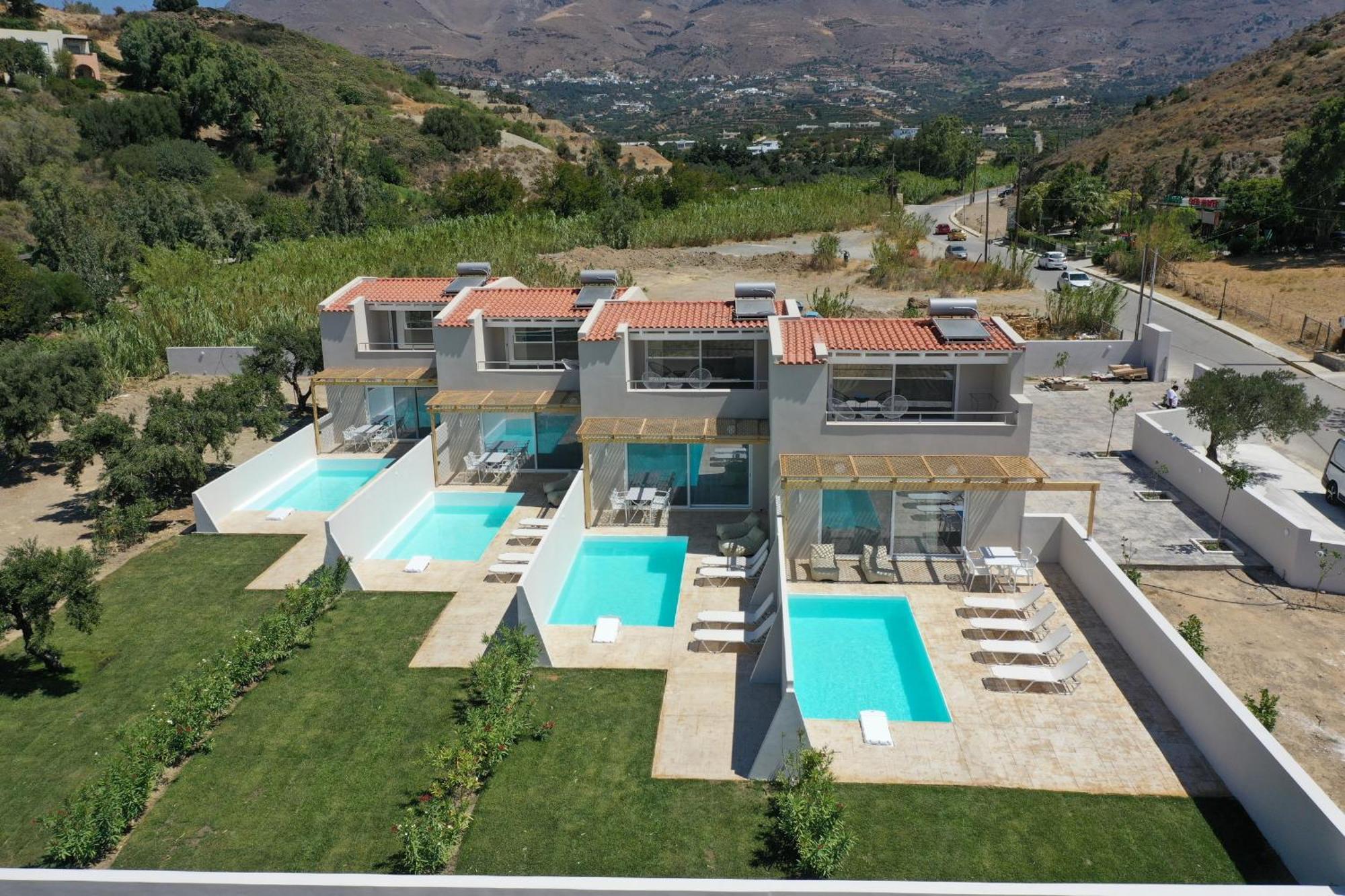 Mythos Villas Damnoni Exterior photo